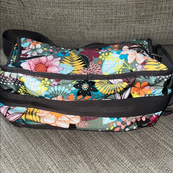 LeSportsac Colorful Floral Shoulder Bag - Picture 4 of 11